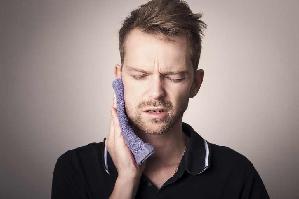 Can a Decayed Tooth Cause Headaches